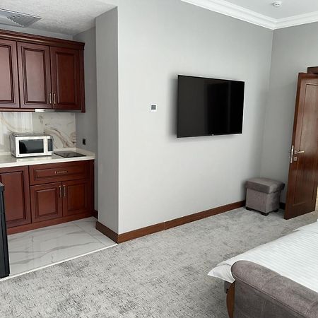 Hotel Mir Luxe Plaza Taszkent Zewnętrze zdjęcie