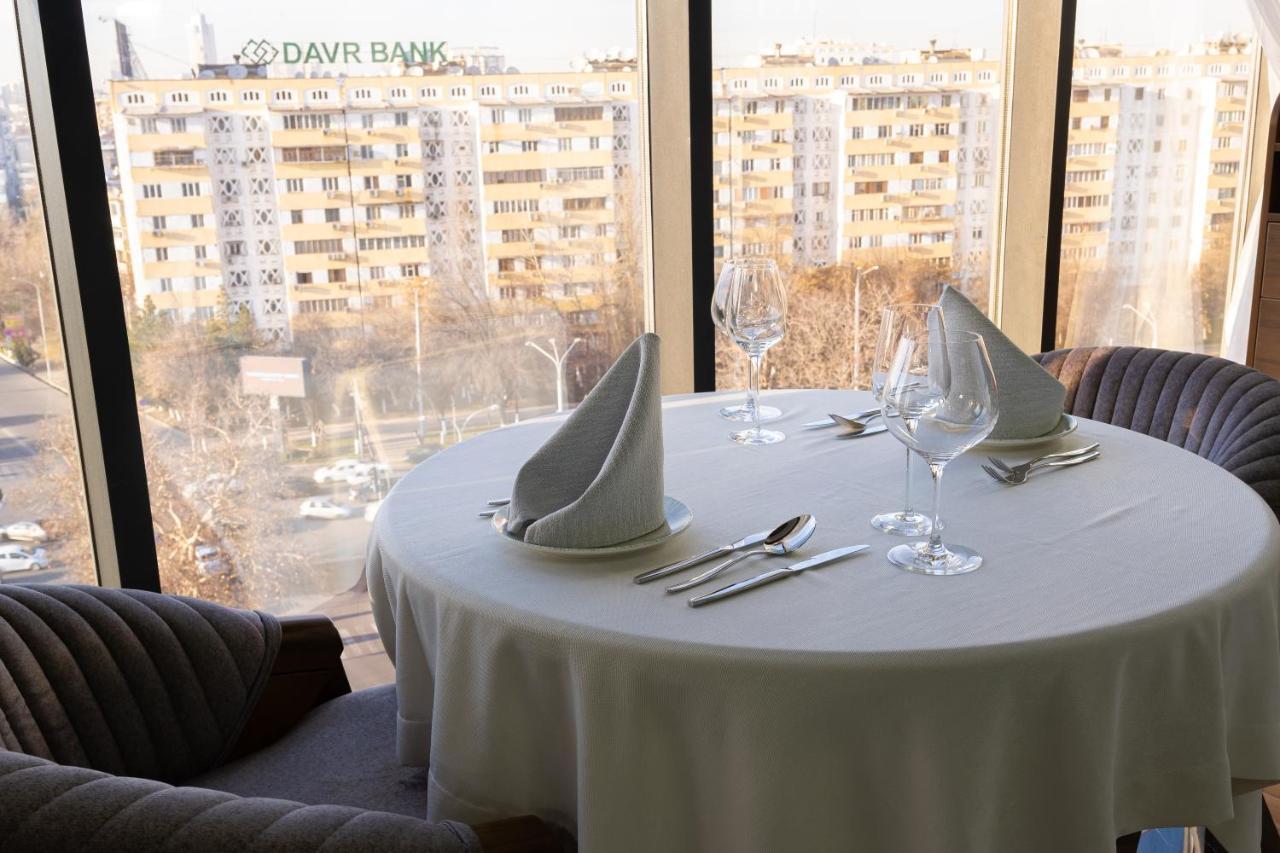 Hotel Mir Luxe Plaza Taszkent Zewnętrze zdjęcie