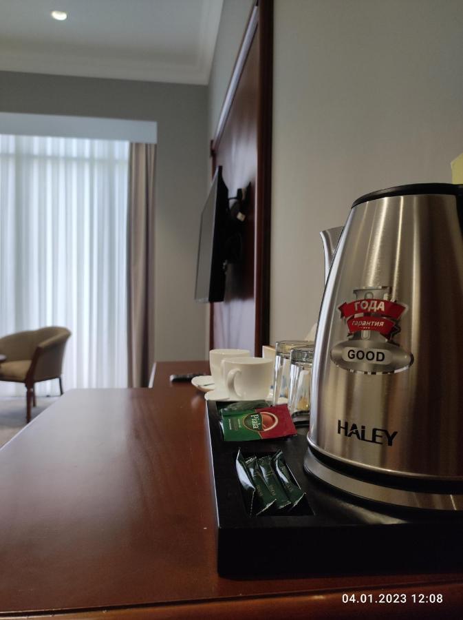 Hotel Mir Luxe Plaza Taszkent Zewnętrze zdjęcie