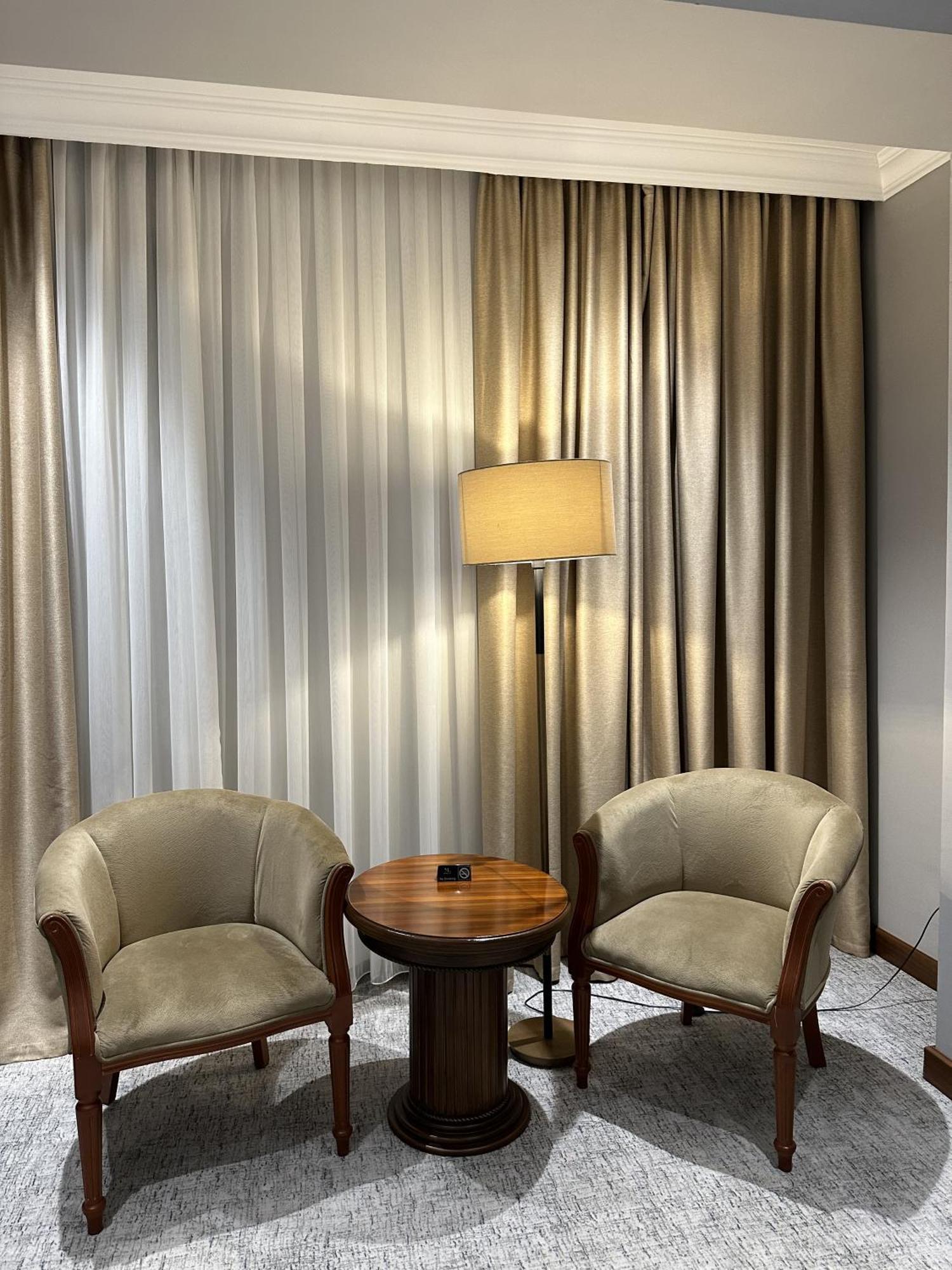 Hotel Mir Luxe Plaza Taszkent Zewnętrze zdjęcie